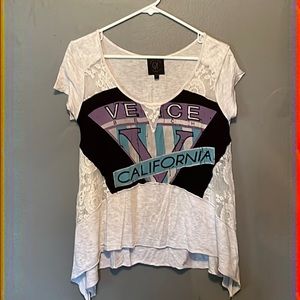 GY Shirt  very cool and flowing around the bottom